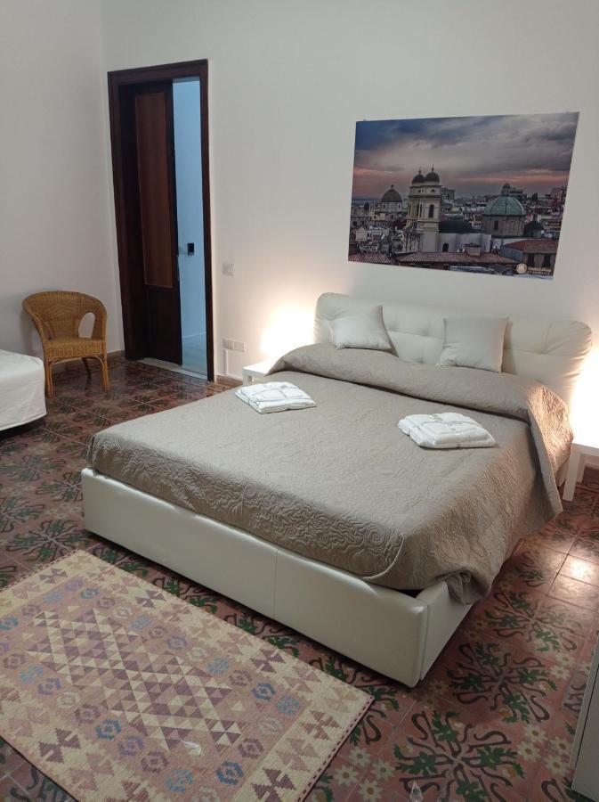 Central Moon Cagliari Vista Mare Экстерьер фото